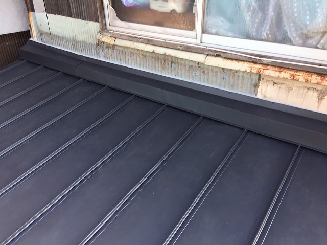 立平工法で屋根の増設